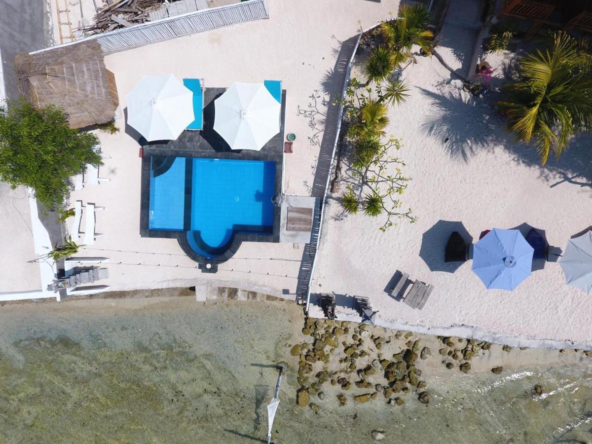 נוסה-למבונגן The Waterfront Beach House מראה חיצוני תמונה